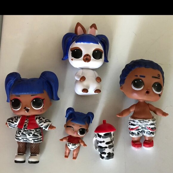 LOL Surprise Family Set Dolls, Pet, Accessories – Cow Print Outfits - Picture 1 of 1